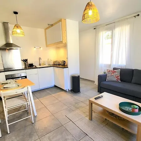 شقة T2 Renove Jardin Et Parking *